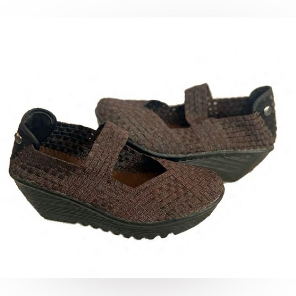 Bernie Mev Women’s Lulia Wedge Slip On - Picture 3 of 6